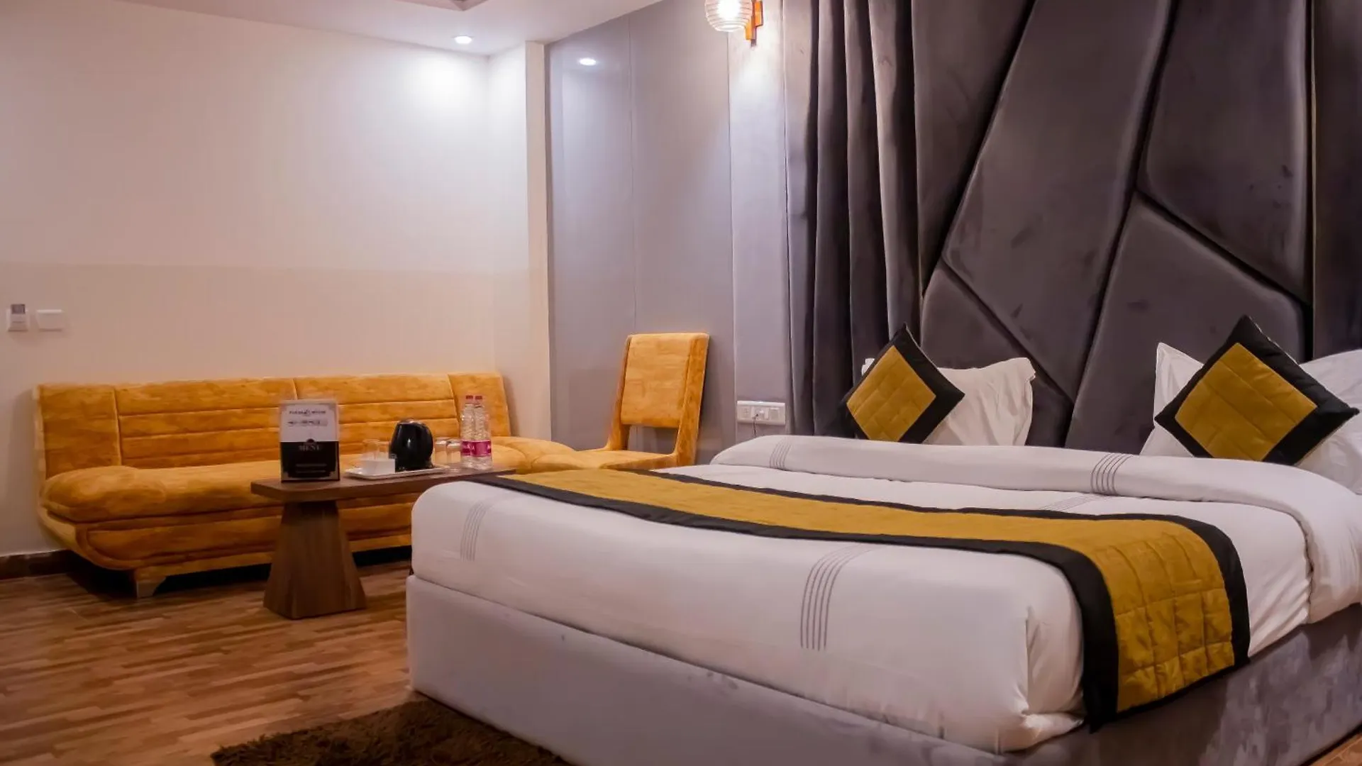 Hotel Airport City Palace Near Delhi International Airport New Delhi