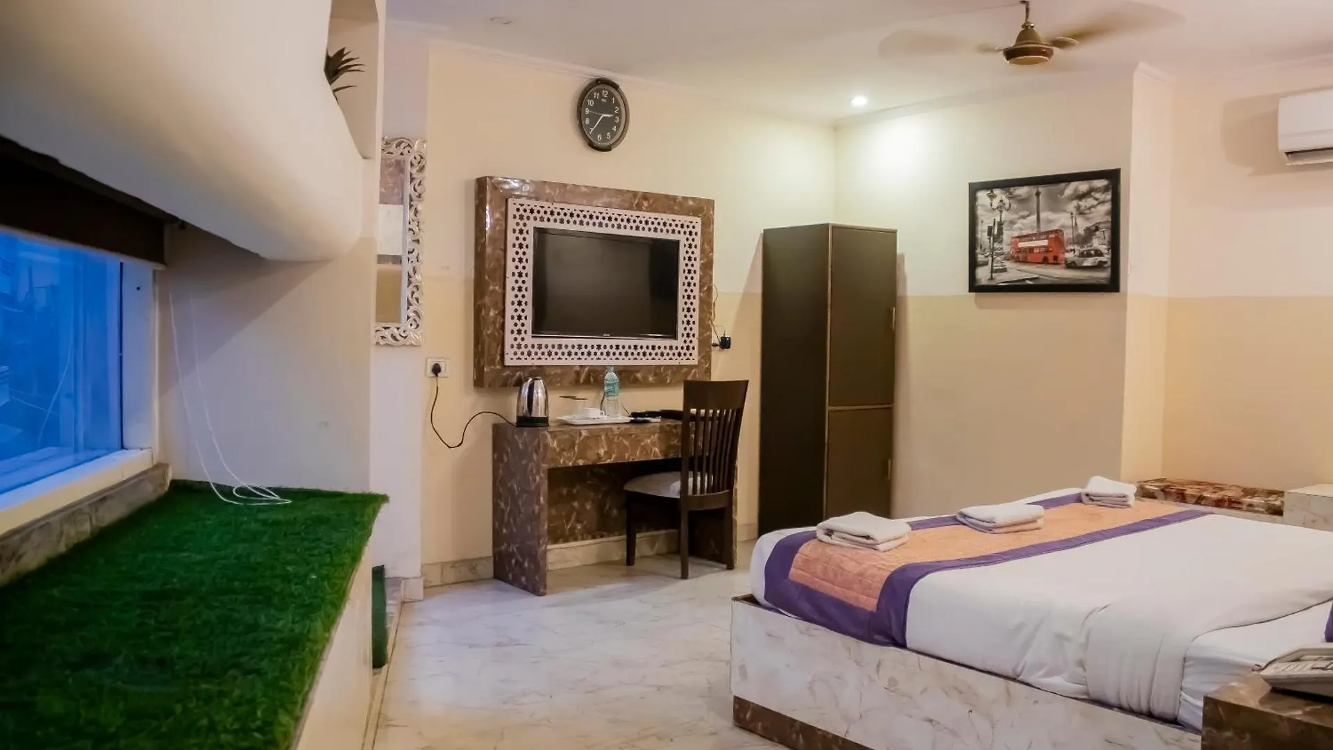 Hotel Airport City Palace Near Delhi International Airport New Delhi