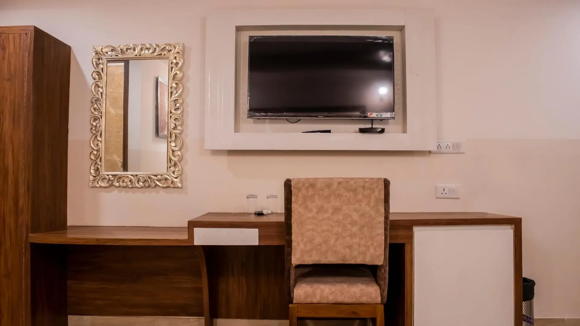 Hotel Airport City Palace Near Delhi International Airport Nové Dillí